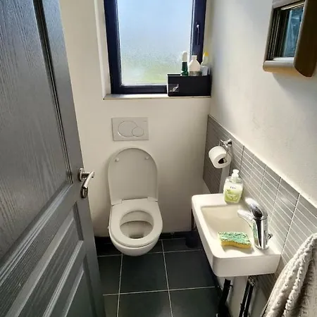 Maison De Famille Proche De La - Grand Jardin Et Terrasse A Saint-Martin-aux-Buneaux